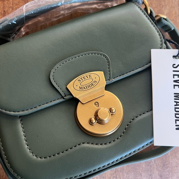 Steve Madden Olive Crossbody Bag - Picture 2 of 4